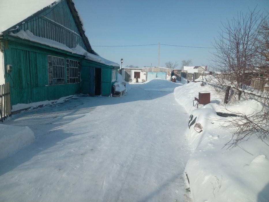 Продам дом поселок жаксы