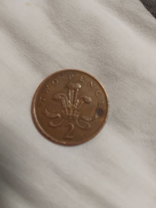 Монета от 2 пени 1988г