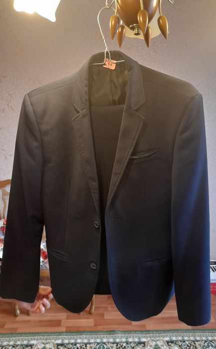 Школьный  костюм