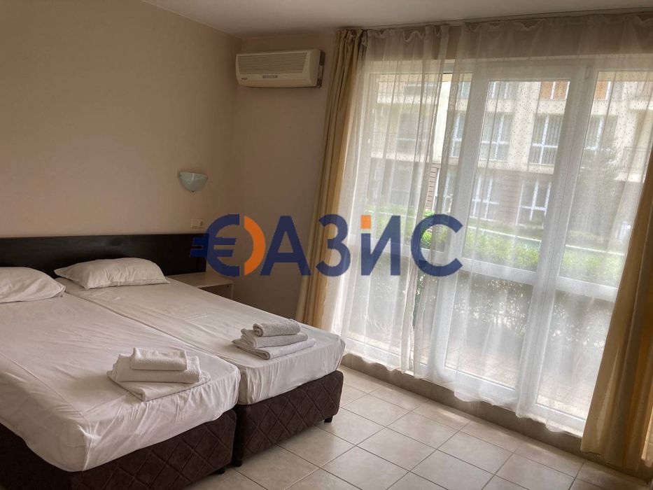 Продава се Едностаен апартамент в к.к. Слънчев бряг - 38 кв.м за 1527 €/кв.м - Снимка #3