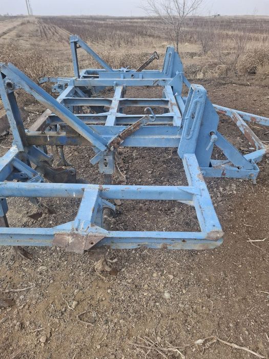 Chizil prisepnoy balonlari qoyib beriladi nasosi xam bor