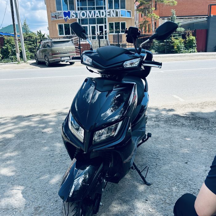 Продам мопед М8!