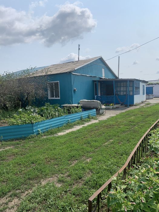 Продам дом 1/2 часть в пос. Джамбыл