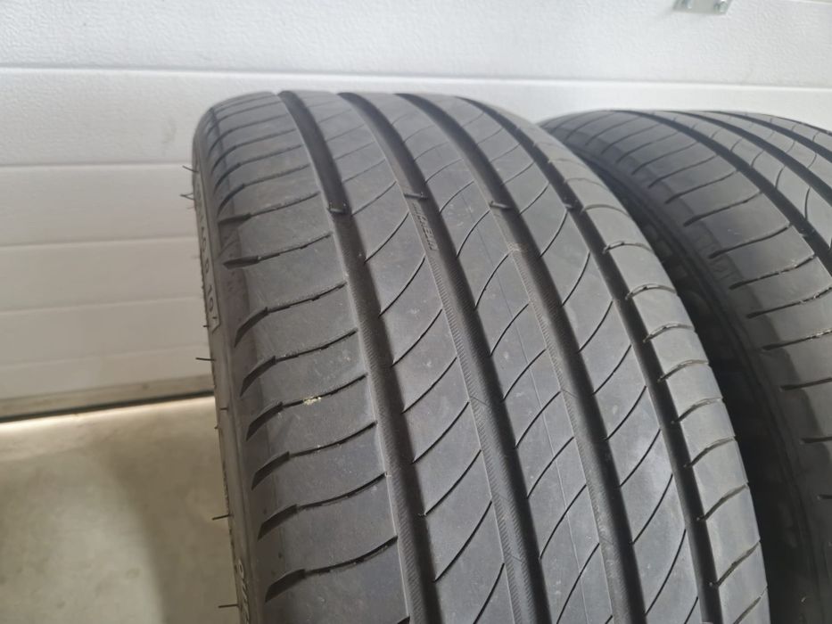 2 anvelope vara Michelin Primacy 4 235 40 19