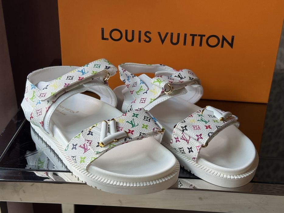 Sandale Louis Vuitton nr 36