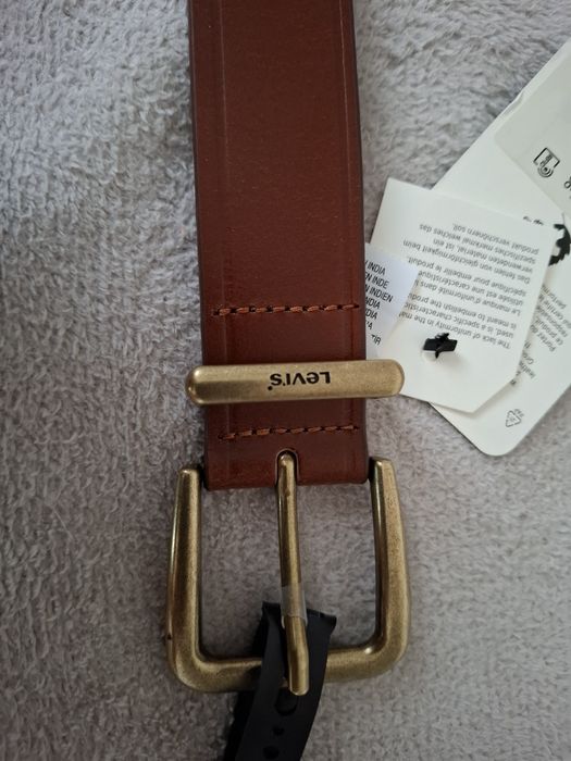 Curea Levis, doua curele noi cu eticheta.