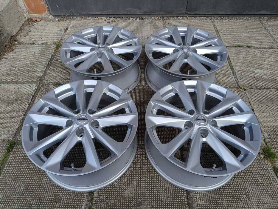 ОРИГИНАЛНИ джанти 17 ' цола 5x114,3 NISSAN QASHQAI J10 J11 / НИСАН 7J ET40 + датчици