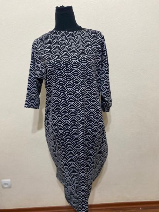 Продам трикотажное платье