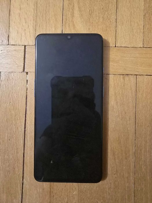 OnePlus 7T HD1903 / Google Pixel 7 pro