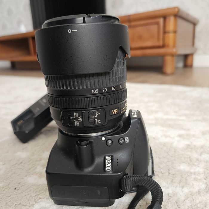 Продам фотоаппарат Nikon D3200