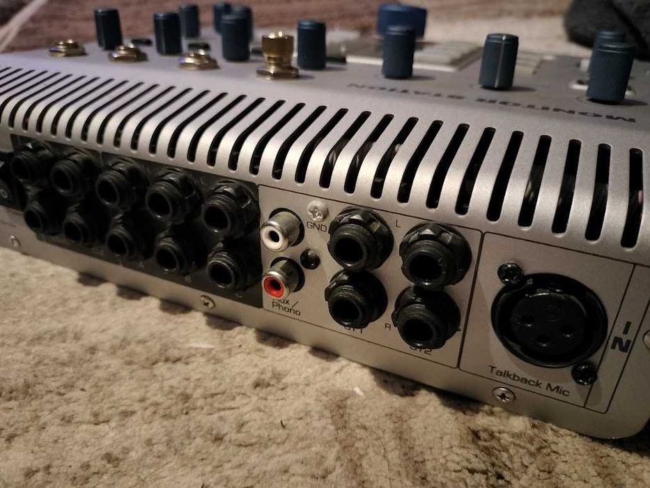 Vand placa de sunet,controler sunet,MONITOR STATION PRESONUS