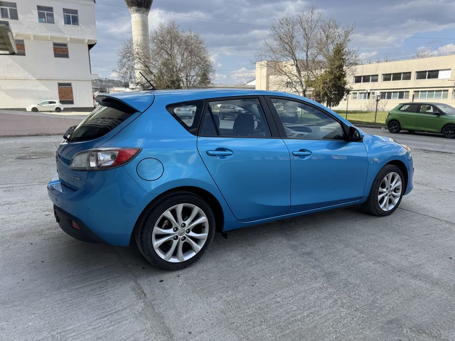 Mazda 3 1.6 mpi.