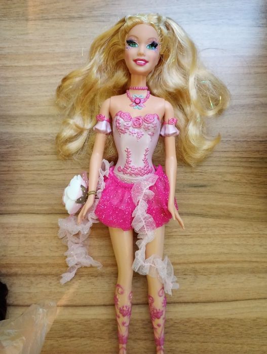 Barbie disney enchantimals  kinder