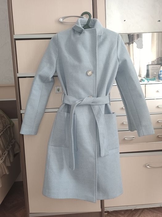 Пальто женскии,  осень,  весна