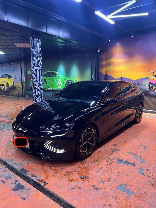 BYD SEAL 2023 год 700 км запасхода