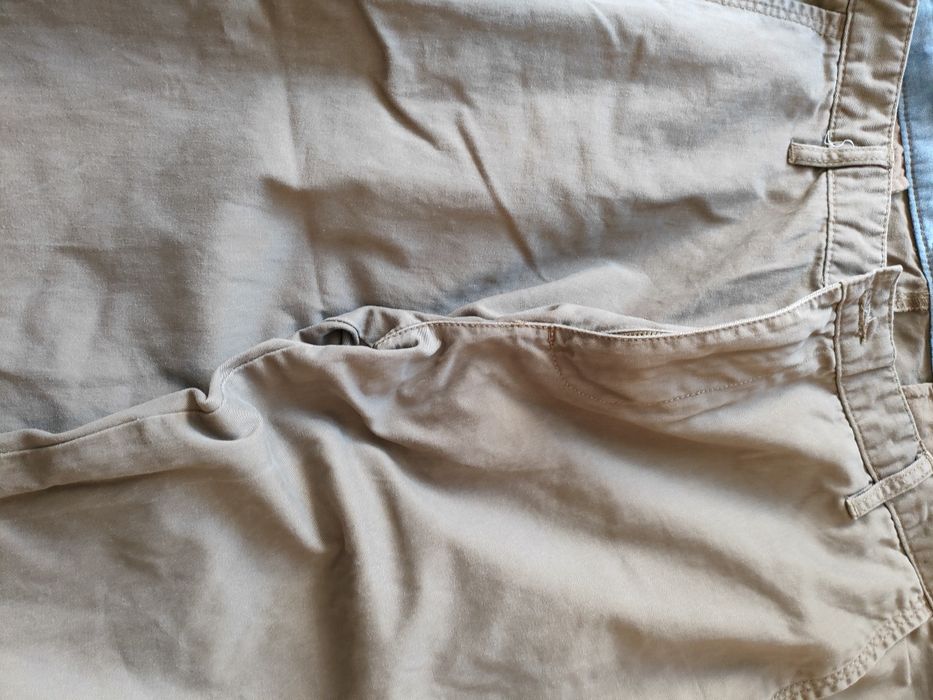 Джинсы б/у в отличном состоянии