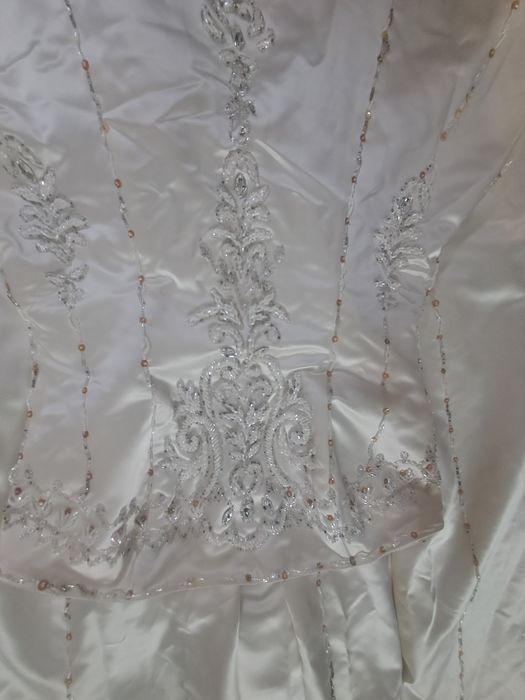 Продам свадебное платье