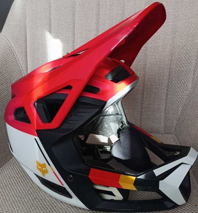 FOX Proframe, MTB/DC full face каска