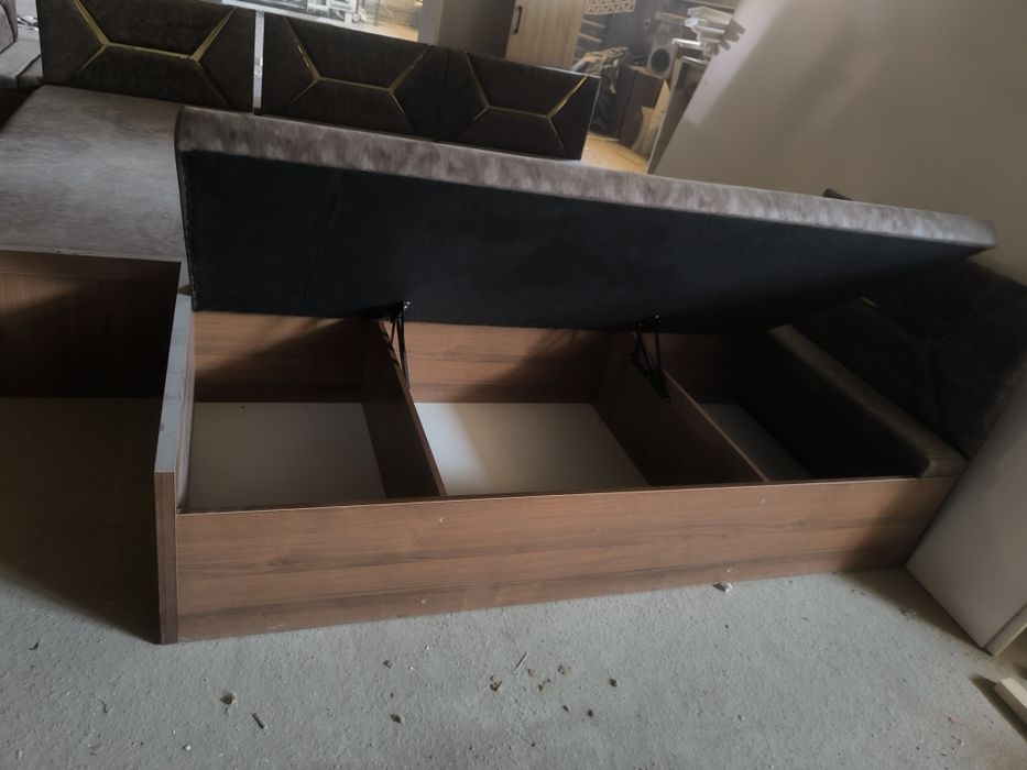 Диван сатылады бахасы келисимли асты ашылады  Тап таза таза