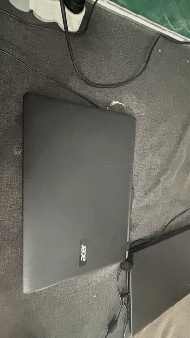 2. Acer Aspire ES1-531