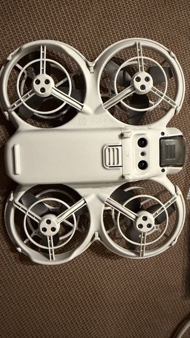 Dji Neo fly more combo + filtre nd/pl + 5 elice + dji care