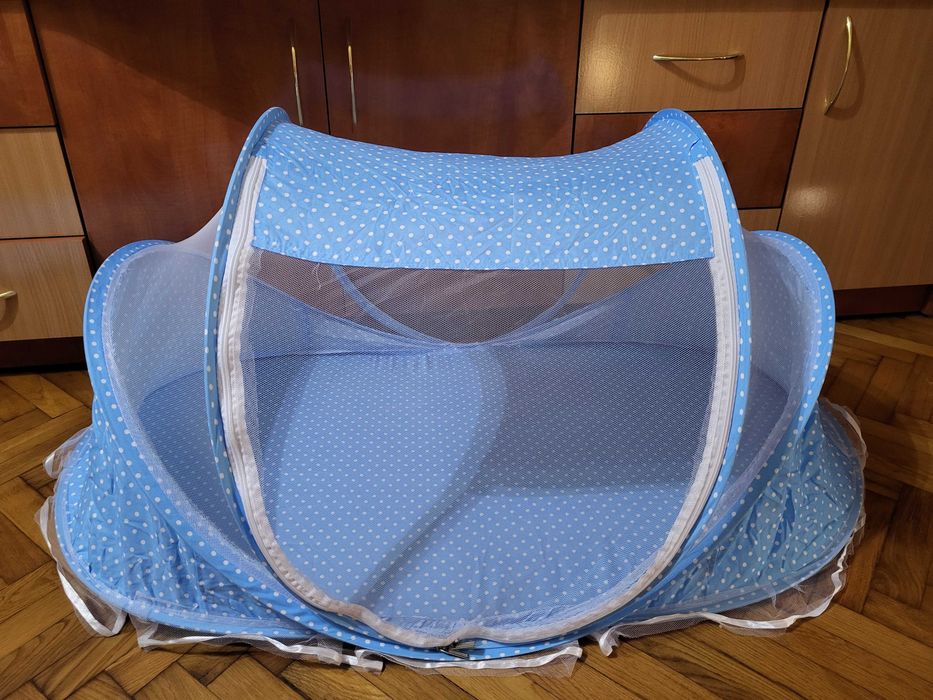 Pătuț portabil pliabil cu plasă de țânțari