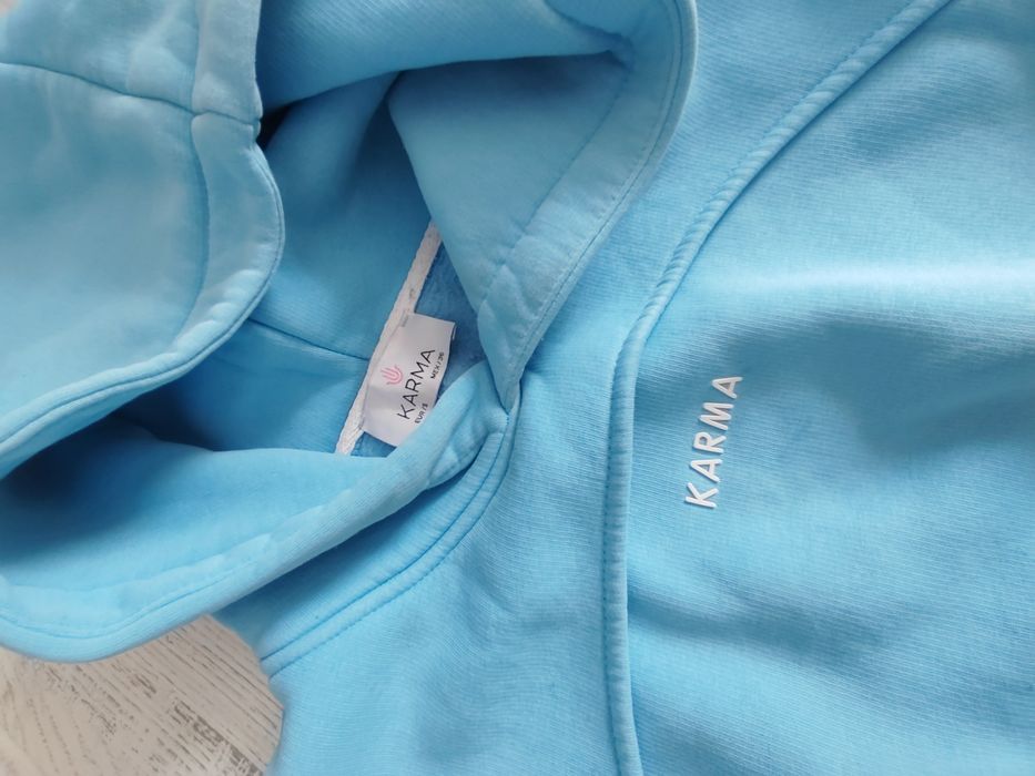 Сет Карма, костюм в бяло - С, М размер