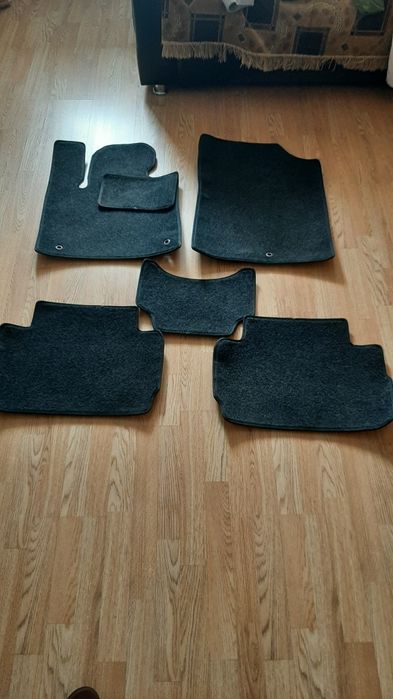 Полики для автомобиля