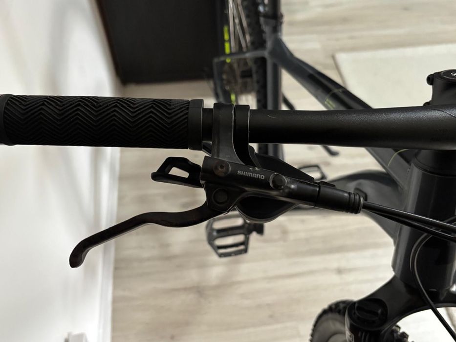 Bicicleta Cube Aim Pro 29