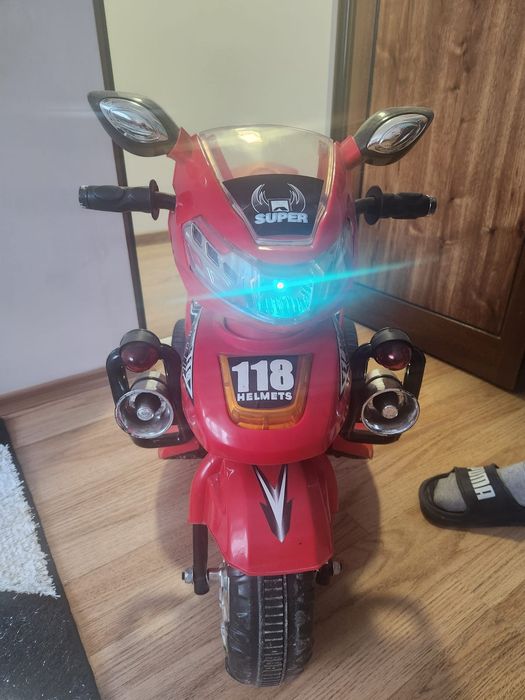 Детски акумулаторен мотор