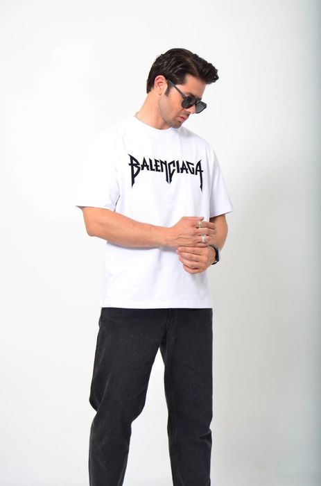Футболка Balenciaga