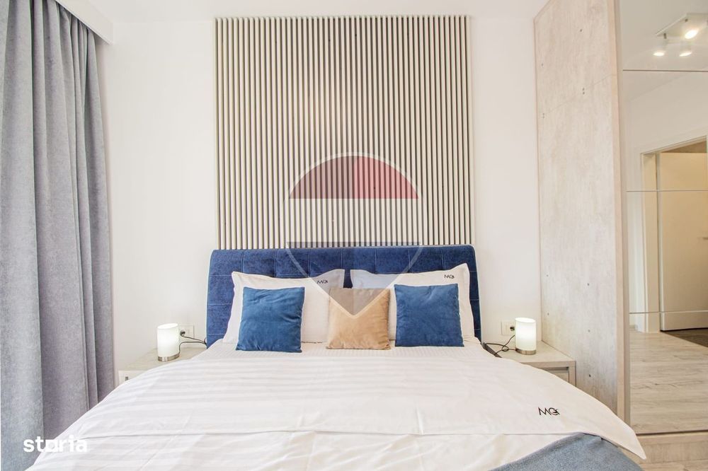 Apartament cu 3 camere de vânzare