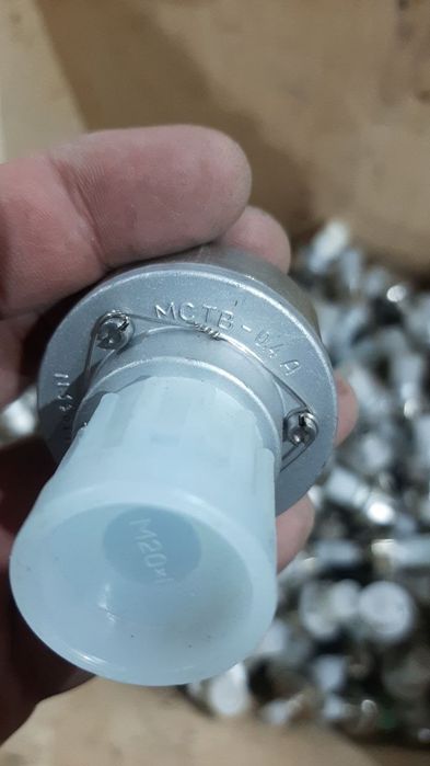 Авиазапчасти  по запросу