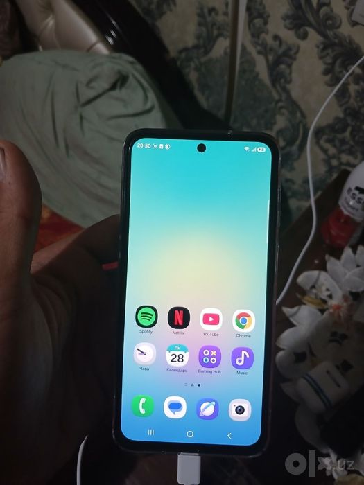 Samsung A27 5G 6-128gb yangi 1 oyli telefon karopka dakumetlariyam bor