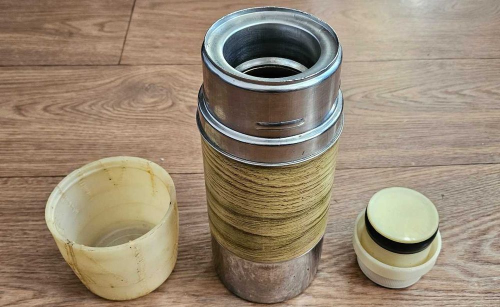 Термос металлический СССР 0,7 л.  Район 1000 мелочей