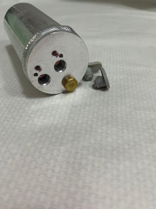 Фильтр осушитель сушитель сушилка