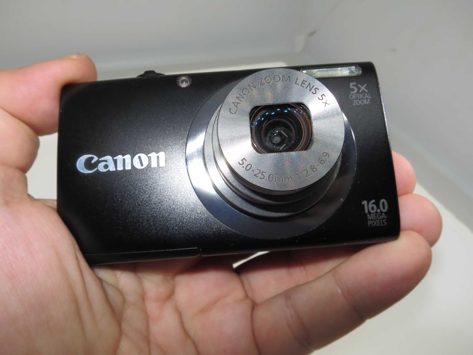 Canon PowerShot A2300 компактен цифров фотоапарат дигитална камера