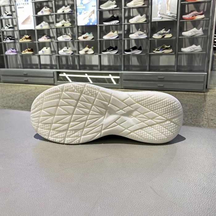 skeychers oyoq kiyimi erkaklar uchun eng yaxshi tanlov