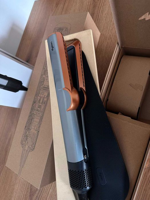 DYSON Airstrait Placa de indreptat parul Wet to Dry Prussian Blue/Copper & Red Velvet/Gold