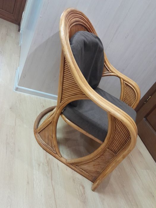 Продам бамбуковое кресло