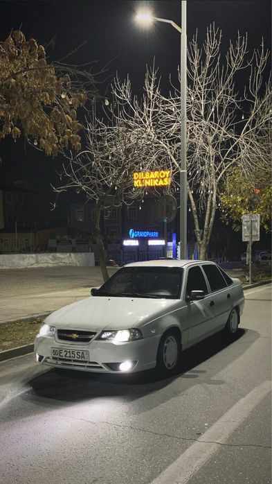 Nexia 2 1.6 sotiladi