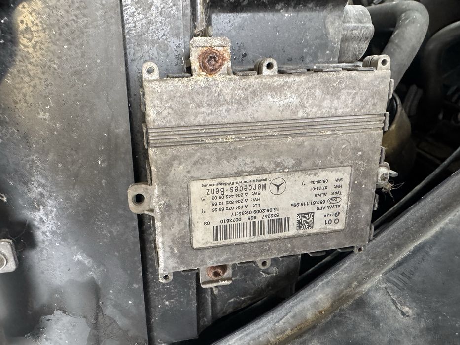 Би ксенон завиващи фарове за Mercedes GLK X204 преди фейслифт