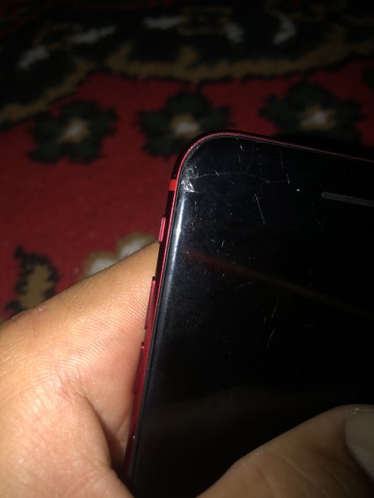 Iphone se 2 srochno