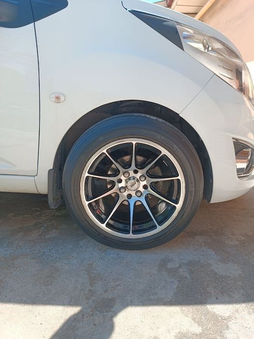 XXR Diska Balon Sotiladi 195 55 R15 Holati yaxshi Srochna