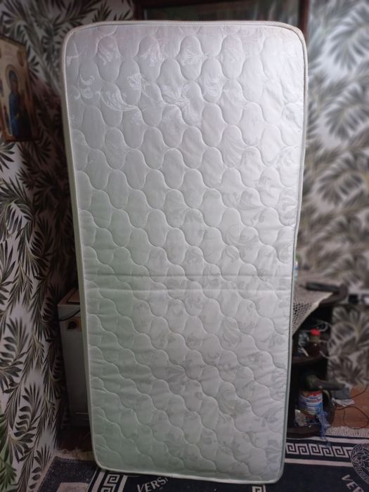 Saltea ortopedică de o persoana 90 190  preț 350ron neg s