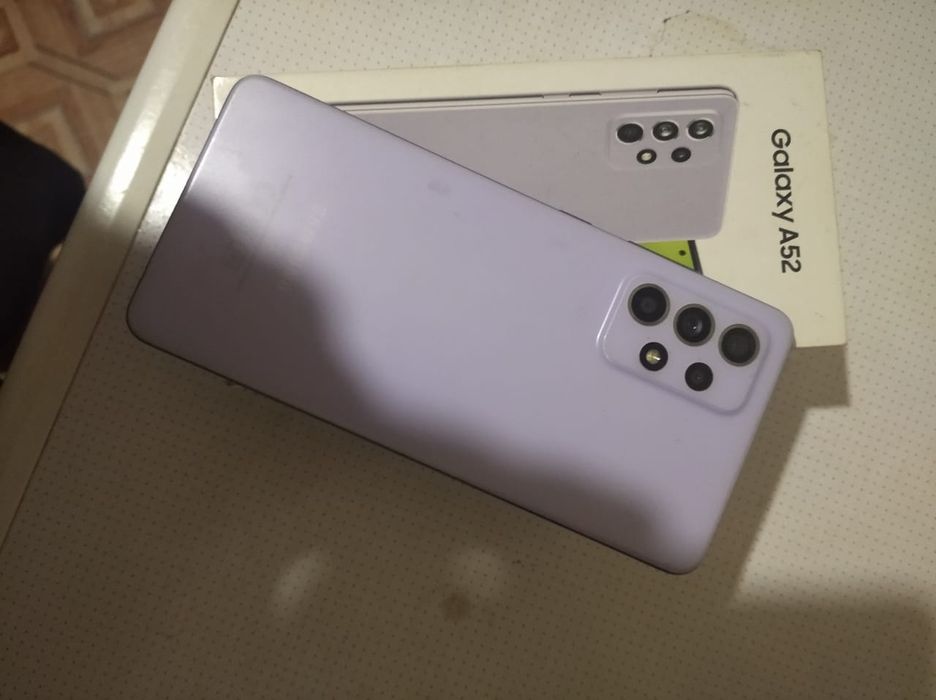 Продам самсунг 52