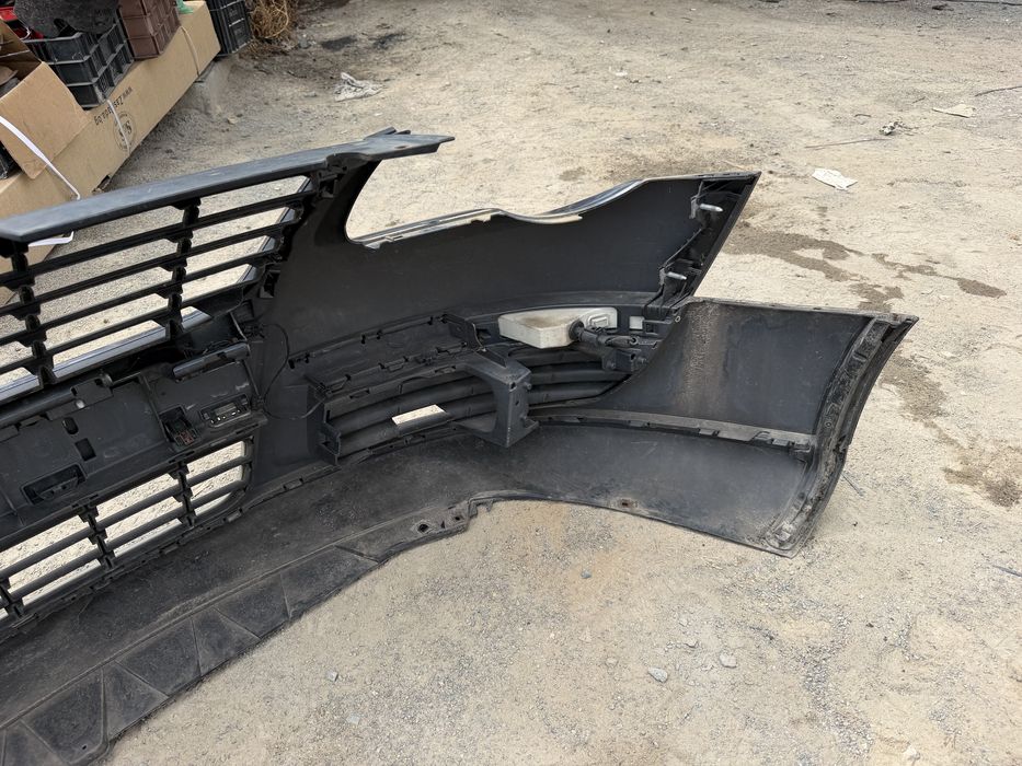 Предна броня от фв пасат 6 / vw passat 6
