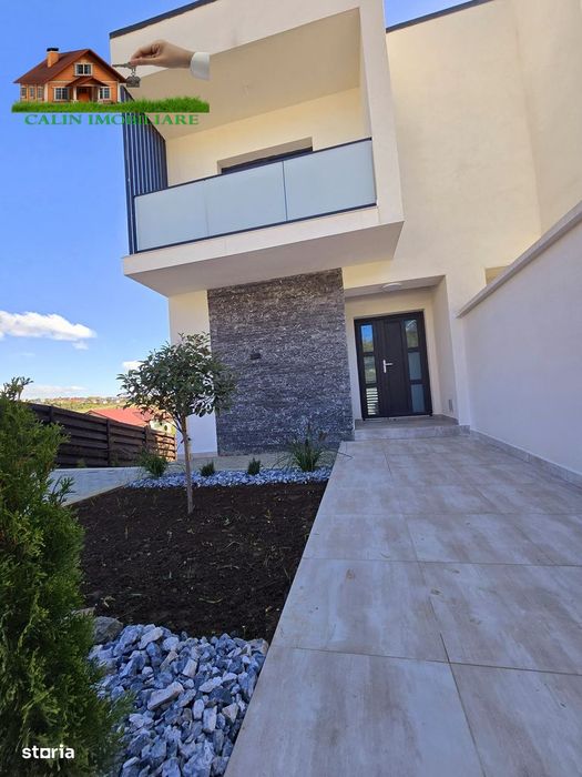 Duplex Lux 4 Camere 115 Mp Curte 300 Mp Hli̇ncea Pădure 158.000 Euro