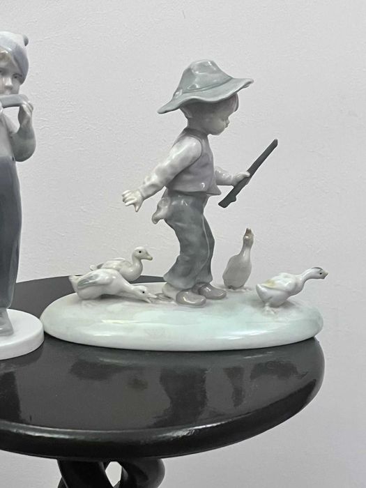 Set statuete bibelouri germane MO Metzler & Ortloff bibelou portelan