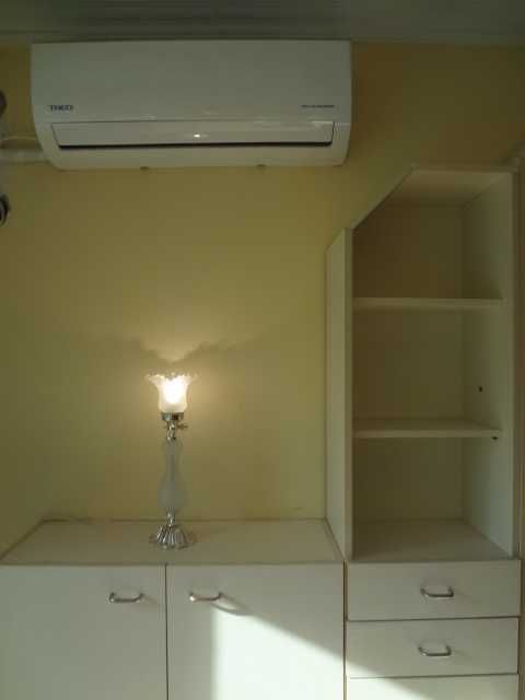 Гръцка лампа от метал и стъкло